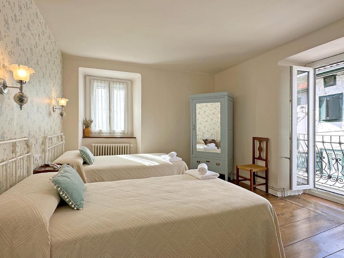 Etxeale Hotel Valcarlos ภายนอก รูปภาพ